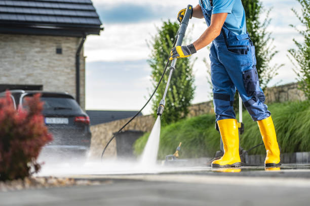 Best Pool Deck Cleaning in China Grove, TX